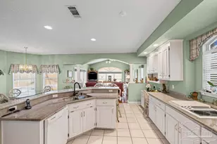 2537 Meek St, Gulf Breeze, FL 32563 - Photo 17