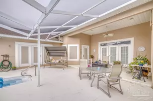 2537 Meek St, Gulf Breeze, FL 32563 - Photo 51