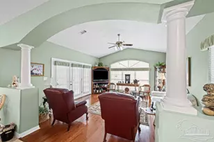 2537 Meek St, Gulf Breeze, FL 32563 - Photo 11