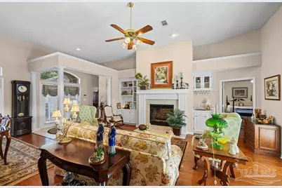 2537 Meek St, Gulf Breeze, FL 32563 - Photo 23