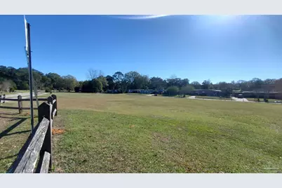 14 Nottingham Way, Pensacola, FL 32506 - Photo 51