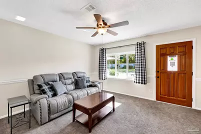 14 Nottingham Way, Pensacola, FL 32506 - Photo 5