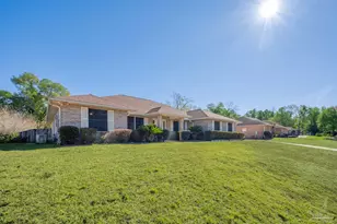 3002 Ashbury Ln, Cantonment, FL 32533 - Photo 3