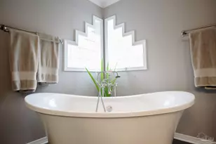 1900 E De Soto St, Pensacola, FL 32501 - Photo 41