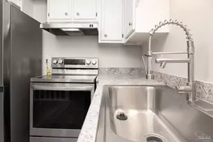 7224 Lago Vista Ct, Pensacola, FL 32506 - Photo 11