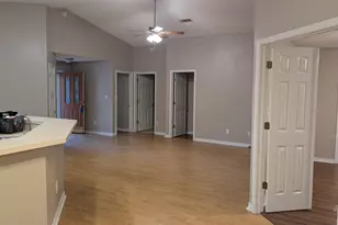 2052 Sequoia Cir, Pensacola, FL 32526 - Photo 3