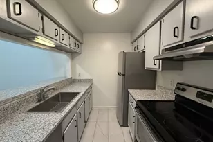 4260 Brookside Dr, Pensacola, FL 32503 - Photo 5