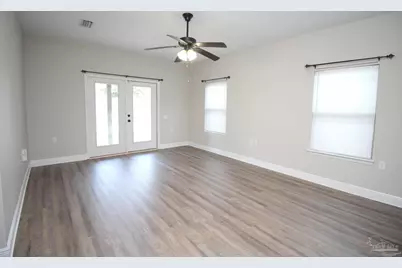 5780 Jade Moon Cir, Milton, FL 32583 - Photo 3