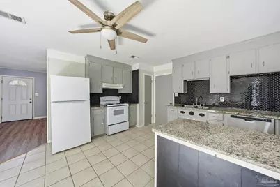 607 Orby St, Pensacola, FL 32534 - Photo 9