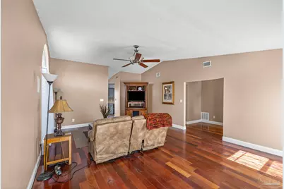 404 Shorewood Cir, Pensacola, FL 32507 - Photo 15