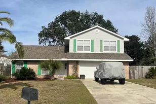 404 Shorewood Cir, Pensacola, FL 32507 - Photo 1