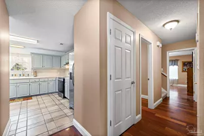 404 Shorewood Cir, Pensacola, FL 32507 - Photo 13