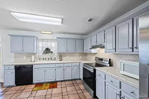 404 Shorewood Cir, Pensacola, FL 32507 - Photo 23