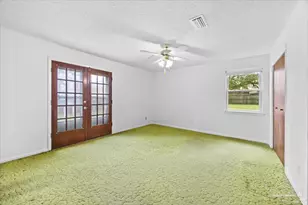 7889 Chesterfield Rd, Pensacola, FL 32506 - Photo 13