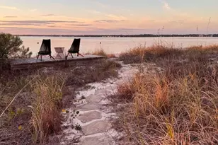 1466 Seaside Cir, Navarre, FL 32566 - Photo 59