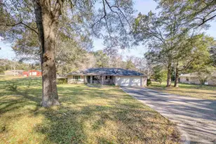 741 Vickery Dr, Pensacola, FL 32514 - Photo 9