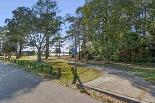 112 Cousineau Rd, Pensacola, FL 32507 - Photo 43