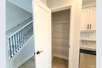 8049 Westpointe Ln, Pensacola, FL 32506 - Photo 9