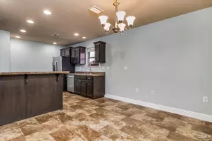 5566 Maggie Rose Cir, Milton, FL 32570 - Photo 9