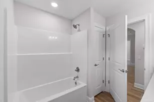 6572 Lansford St, Navarre, FL 32566 - Photo 43