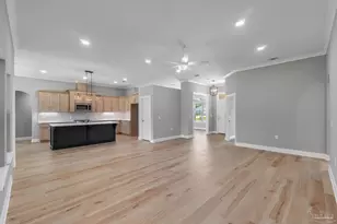 6572 Lansford St, Navarre, FL 32566 - Photo 11