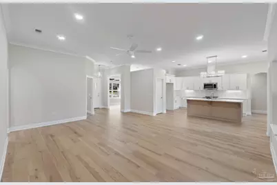 6752 Redfield St, Navarre, FL 32566 - Photo 5