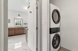 1302 Dr Martin Luther King Jr Dr, Pensacola, FL 32503 - Photo 17