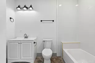 1302 Dr Martin Luther King Jr Dr, Pensacola, FL 32503 - Photo 17