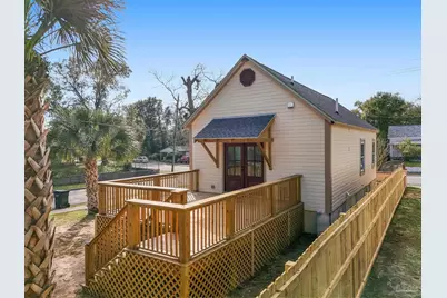 1302 Dr Martin Luther King Jr Dr, Pensacola, FL 32503 - Photo 21