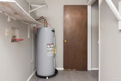 5405 East Shore Dr, Pensacola, FL 32505 - Photo 9