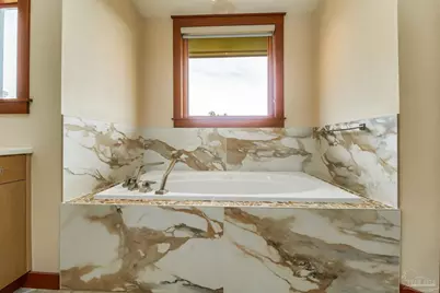 324 Deer Point Dr, Gulf Breeze, FL 32561 - Photo 37