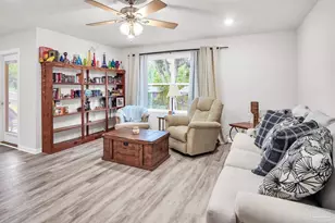 1760 Paisleigh Dr, Pensacola, FL 32534 - Photo 9