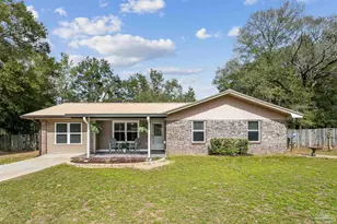 5453 Camille Gardens Cir, Milton, FL 32570 - Photo 1