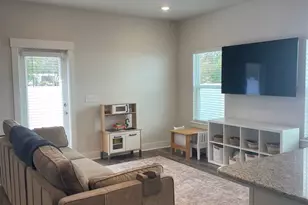 1639 Iroquois Ct, Pensacola, FL 32534 - Photo 7