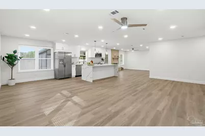 2634 Tinosa Cir, Pensacola, FL 32526 - Photo 9