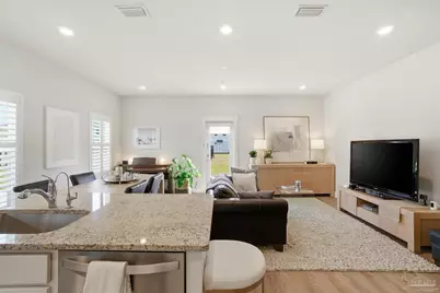 1558 Iroquois Ct, Pensacola, FL 32534 - Photo 5