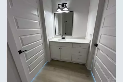 2300 W Jackson St, Pensacola, FL 32505 - Photo 15