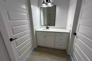 2300 W Jackson St, Pensacola, FL 32505 - Photo 15