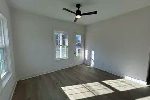 2300 W Jackson St, Pensacola, FL 32505 - Photo 17