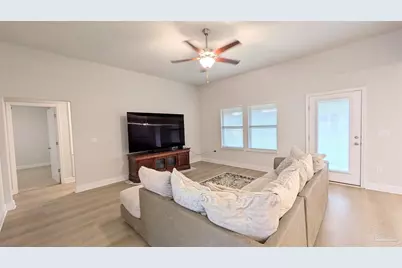 5693 Old Stone Blvd, Milton, FL 32570 - Photo 7