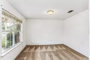 601 E Scott St, Pensacola, FL 32503 - Photo 7