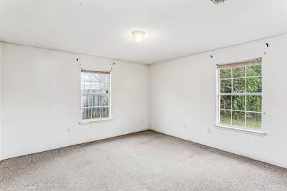 601 E Scott St, Pensacola, FL 32503 - Photo 17