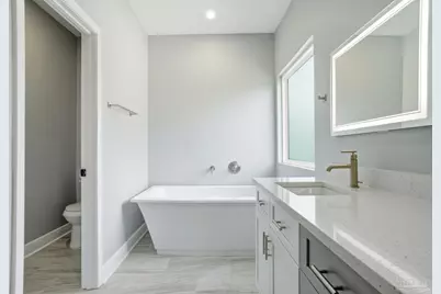 5712 Riviera Dr, Milton, FL 32583 - Photo 25