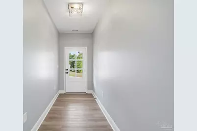 5712 Riviera Dr, Milton, FL 32583 - Photo 7