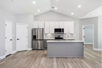 5712 Riviera Dr, Milton, FL 32583 - Photo 13