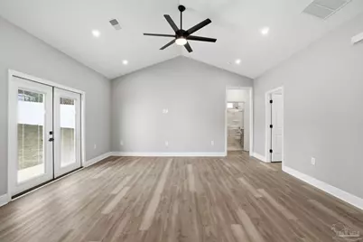 5712 Riviera Dr, Milton, FL 32583 - Photo 11