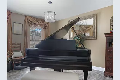 5929 Chi Chi Cir, Milton, FL 32570 - Photo 9