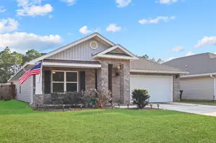 10509 Queens Gate Cir, Pensacola, FL 32506 - Photo 5