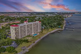 615 Bayshore Dr, Pensacola, FL 32507 - Photo 5