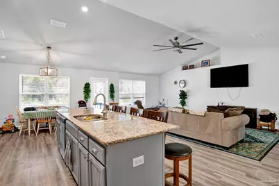 3236 Margaret Olivia Dr, Cantonment, FL 32533 - Photo 9